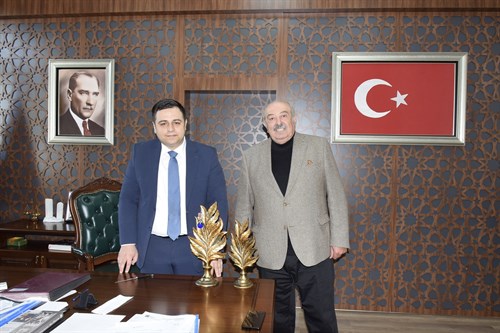 Kaymakamımız sayın Mehmet Emre YILDIZ Sadettin Sarıoğlu'nu Makamında Ağırladı